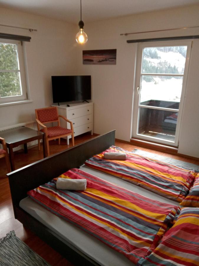 הוילה באד גסטיין Chalet Rosemarie מראה חיצוני תמונה